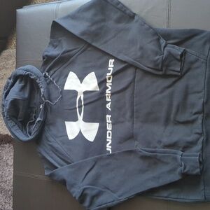 Fleece Under Armour hoodie